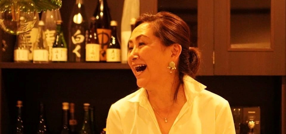 人気の手づくりビーフシチューはご予約を。宮崎市ニシタチまめ皿の店みっちゃんの元気なママ